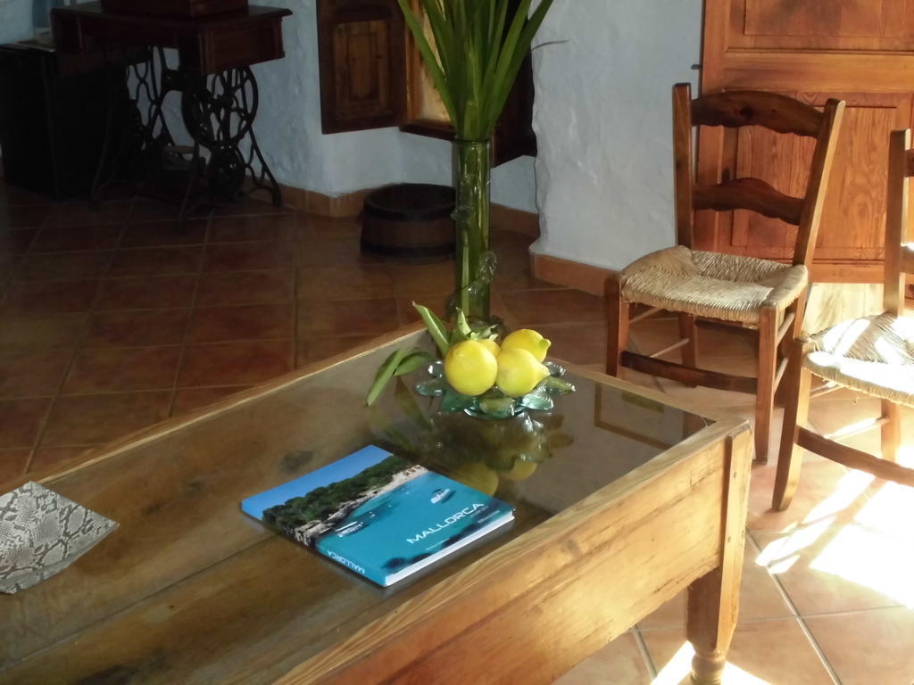 Agroturismo Na Set Centes - Adults Only Artá Szoba fotó